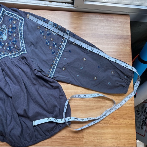 Lucky Brand Gray Cotton Embroidered Long Sleeve Top Size Large - Picture 5 of 10